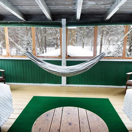 Trails End Inn Keene Valley Екстериор снимка