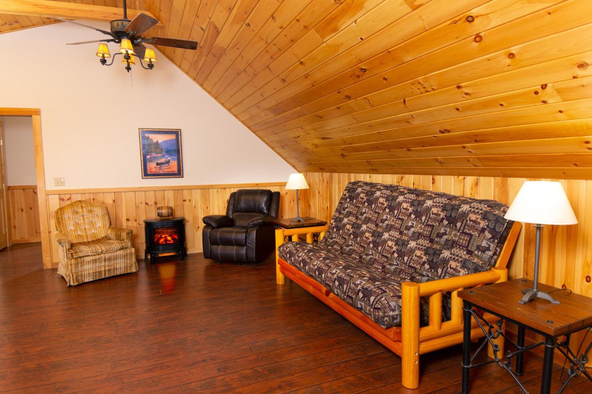 Trails End Inn Keene Valley Екстериор снимка